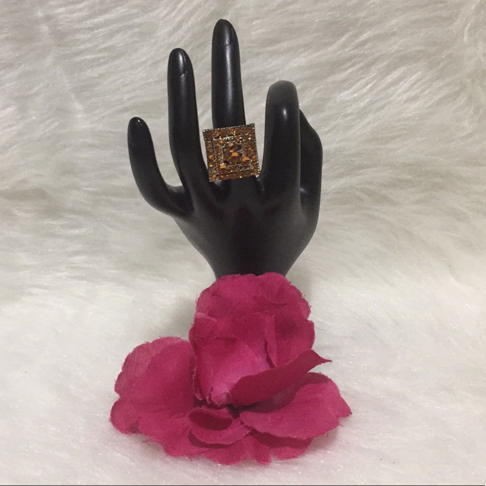 🌹Palm Beach Yellow Rhinestone Fashion Ring